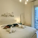 Apartament Grado Luxury Design Station Mediolan